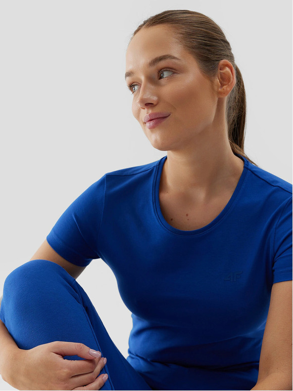 4F 4F Dámske joggerové tričko slim fit strihu