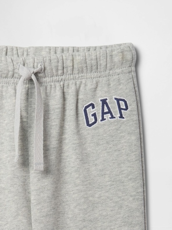 GAP Baby tepláky s logom GAP