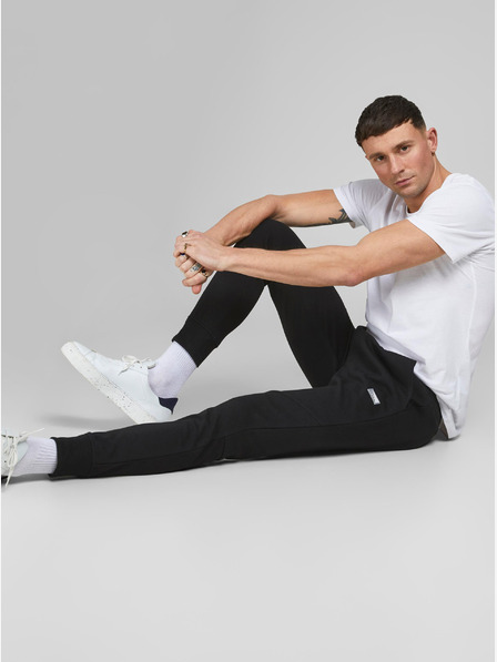 Jack & Jones Čierne tepláky Jack & Jones Will