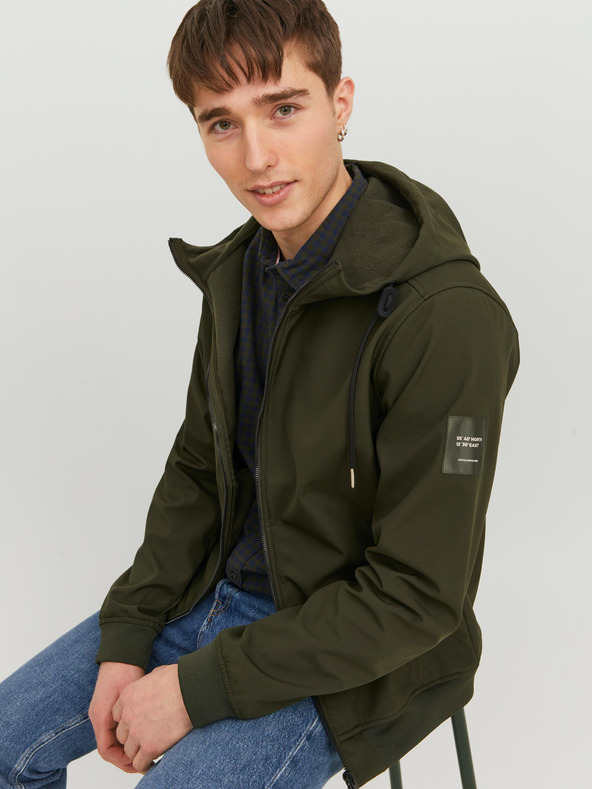 Jack & Jones Khaki Pánska ľahká softshellová bunda Jack & Jones Basic