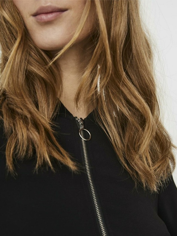 Vero Moda Čierne dámske bombery Vero Moda Coco