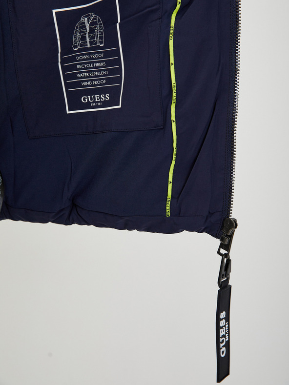 Guess Guess pánska tmavomodrá prešívaná zimná bunda