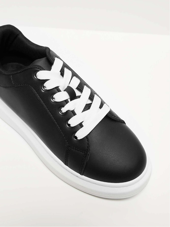 Moodo Čierne dámske kožené tenisky Moodo