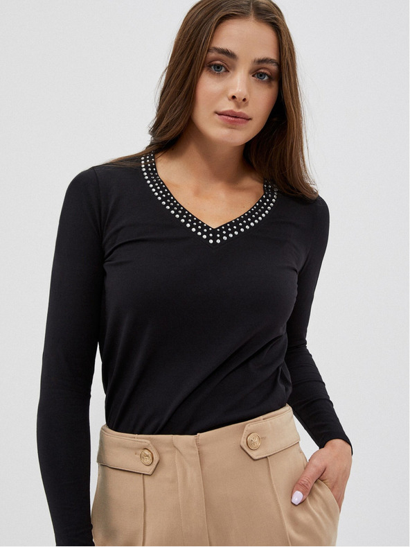 Moodo Čierne dámske tričko s ozdobným výstrihom Moodo