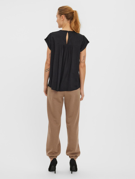 Vero Moda Čierna dámska blúzka VERO MODA Debbie
