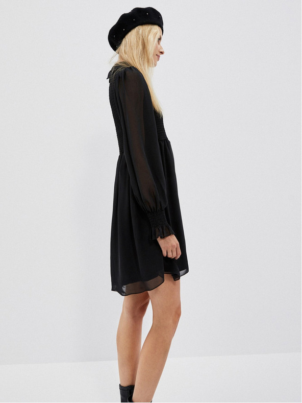 Moodo Čierne dámske šaty s volánovými rukávmi Moodo