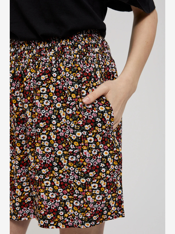 Moodo Čierne dámske kvetinové šortky Moodo