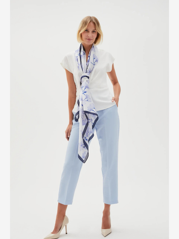Moodo Biela a modrá dámska kvetinová šatka Moodo