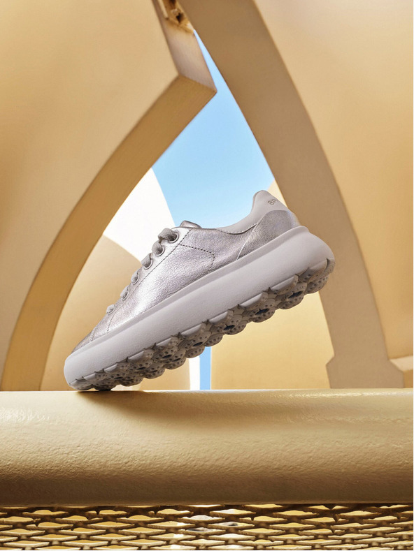 Geox Zlaté dámske tenisky Geox Spherica EC4.1