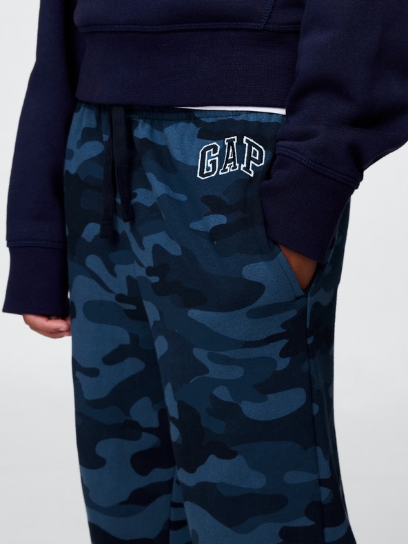 GAP Detské tepláky fleece logo army GAP