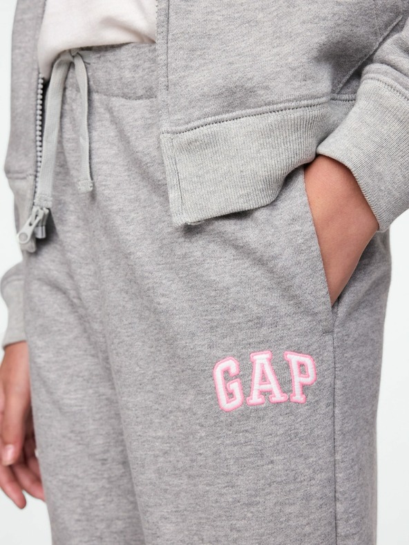 GAP Detské tepláky fleece logo army GAP