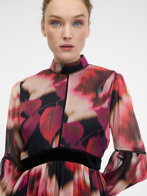 Orsay Červené vzorované dámske šaty ku kolenám ORSAY