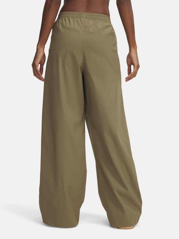 Under Armour Dámske športové nohavice Under Armour UA Unstoppable Wvn Parachute