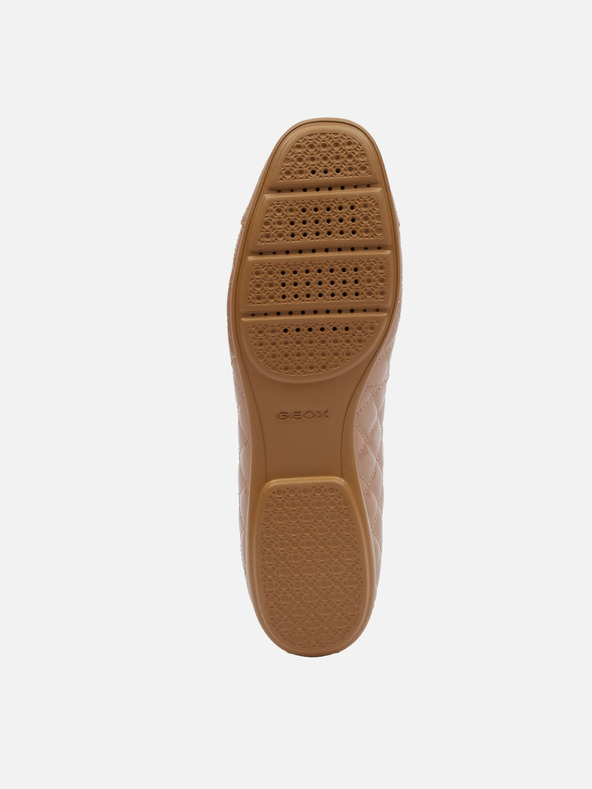 Geox Hnedé dámske balerínky Geox Annytah