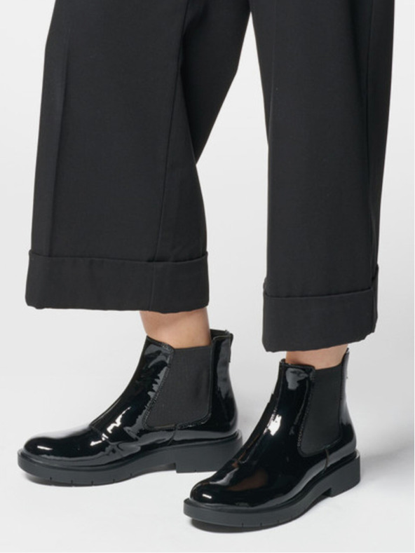 Geox Čierna dámska členková obuv Geox Spherica Ec1