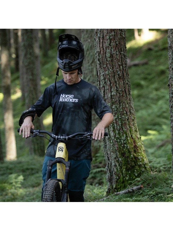 Horsefeathers Cyklistický dres Quantum - čierno-sivý HORSEFEATHERS