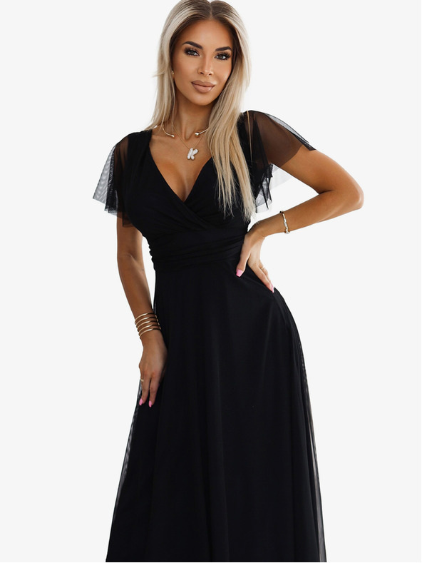 numoco Dlhé šaty s výstrihom a krátkymi rukávmi - čierne Numoco NASTIA