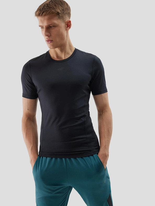 4F Pánske športové tričko slim fit z recyklovaných materiálov 4F
