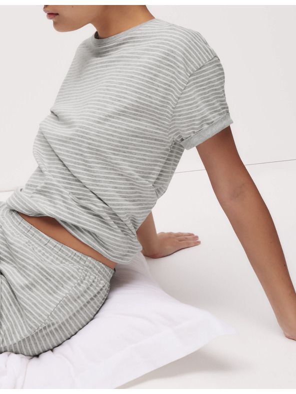 Marks & Spencer Pyžamová súprava s vysokým podielom bavlny s potlačou listov Marks & Spencer sivá