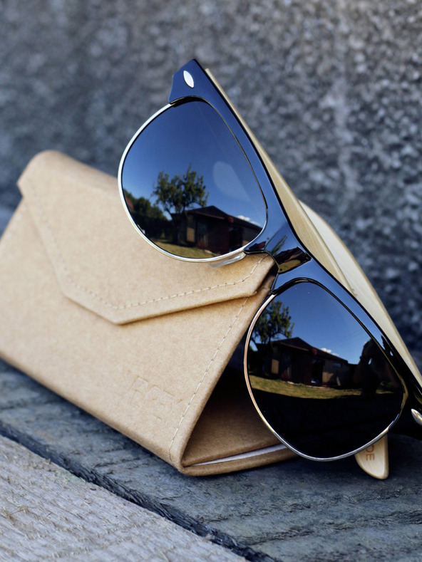 VEYREY VeyRey Slnečné okuliare polarizačné Polorámové slnečné okuliare Hyalos čierne Okuliare