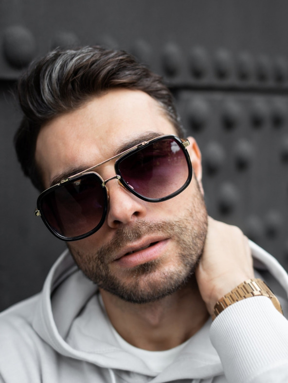 VEYREY VeyRey štvorcové slnečné okuliare Holger čierne