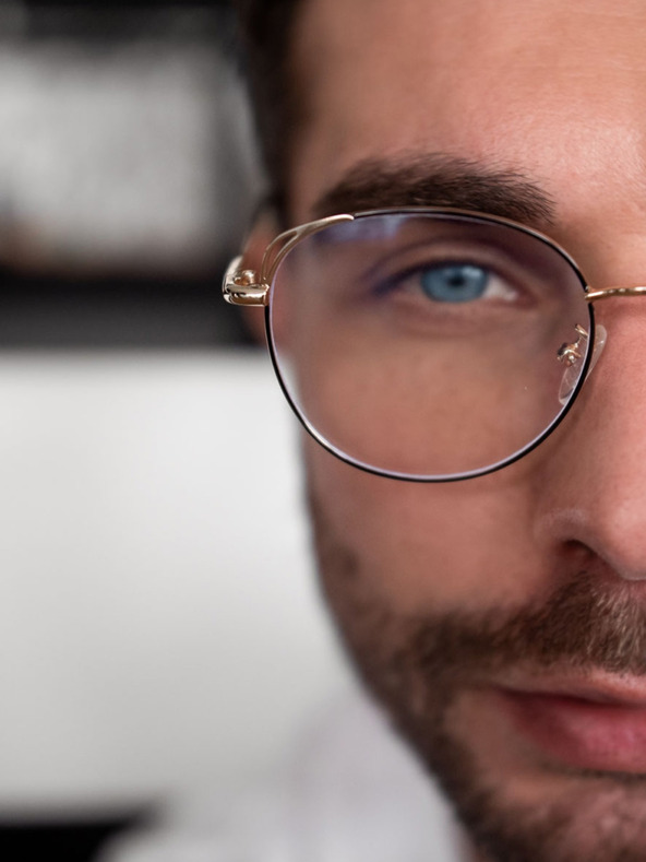 VEYREY VeyRey Okuliare blokujúce modré svetlo Oval Petronell Black Gold