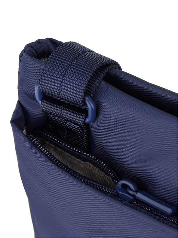 Hedgren Tmavomodrá dámska crossbody taška Hedgren Leonce Total Eclipse