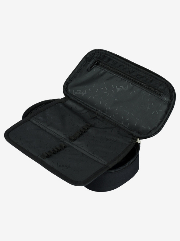 BAAGL  Čierny školský peračník Baagl Metallic Holo