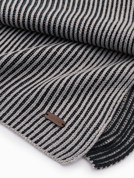 Ombre Clothing Pánsky pletený šál s dvojfarebnými pruhmi sivý a čierny Ombre Oblečenie