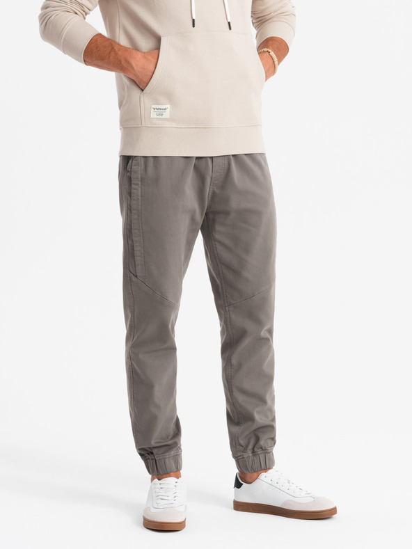 Ombre Clothing Pánske pletené tepláky so záhybmi graphite Ombre Oblečenie