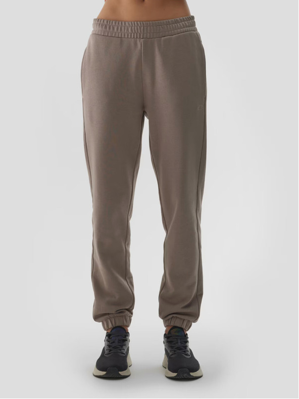 4F Nadrozmerné unisex tepláky 4F