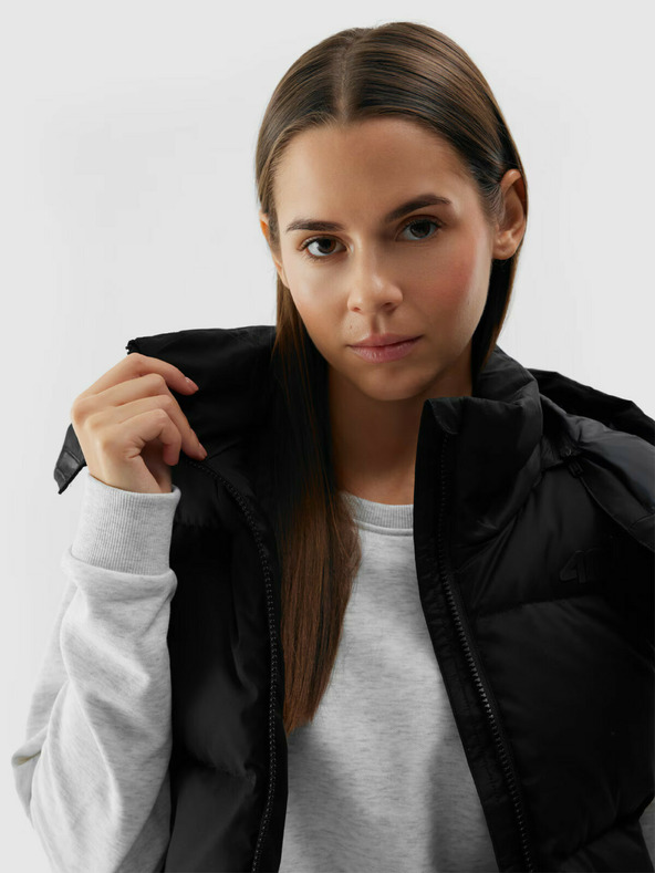 4F Dámska páperová vesta 4F