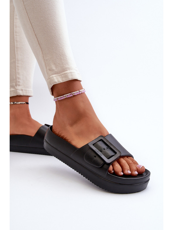 BIG STAR SHOES Dámske penové papuče na platforme s prackou Big Star čierne