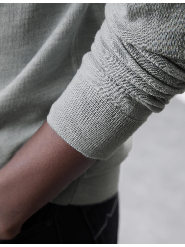 Marks & Spencer Sveter s krátkym zipsom z vlny merino Marks & Spencer sivá