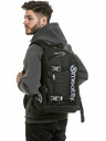 Meatfly Meatfly batoh Basejumper Čierna 22 L + PERAČNÍK ZADARMO | Čierna | Objem 22 L