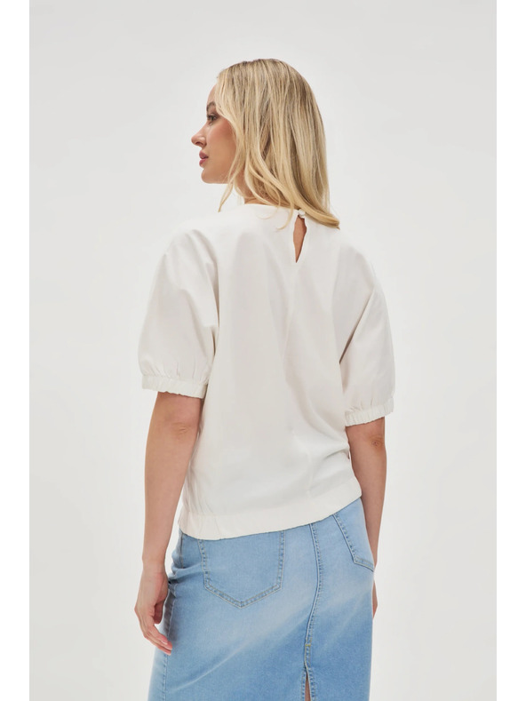 Moodo Women's White T-Shirt Moodo