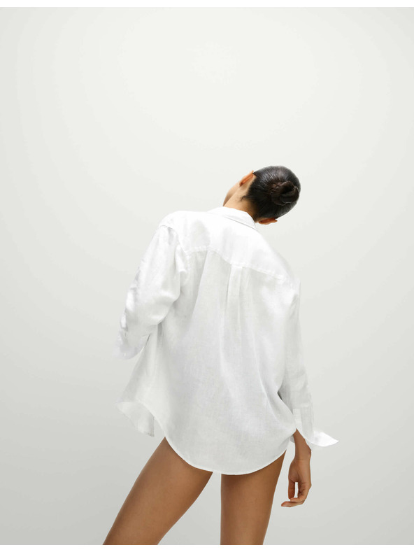 Marks & Spencer Oversized košeľa v štýle Girlfriend s golierom, z čistého ľanu Marks & Spencer biela