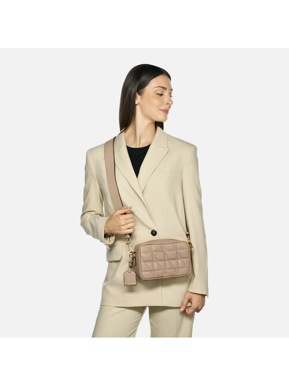 Geox Béžová dámska kabelka Geox Narcisia