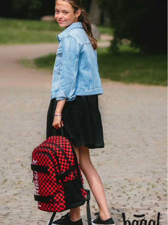 BAAGL  Červený školský batoh skate teribear Baagl