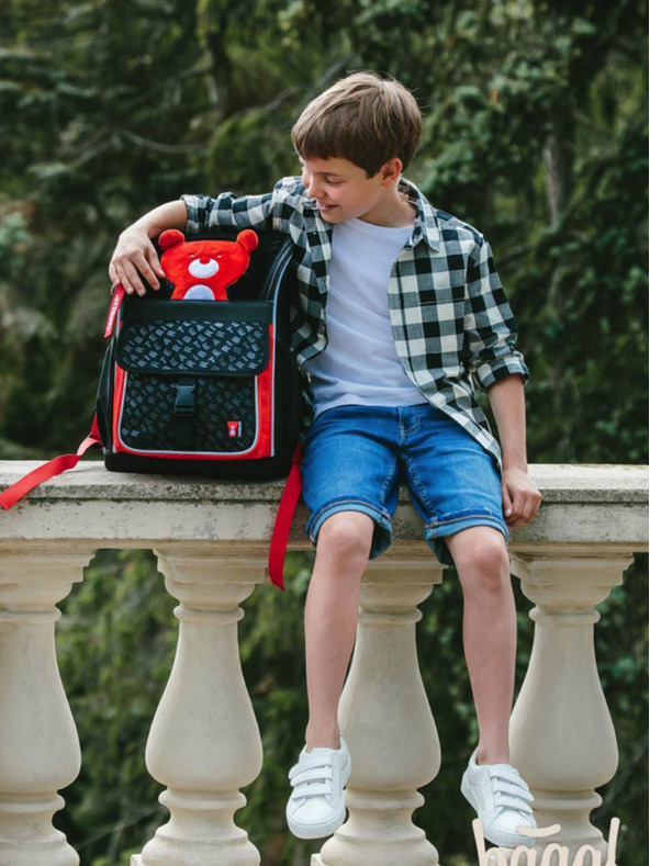 BAAGL  Čierna školská aktovka zippy teribear Baagl