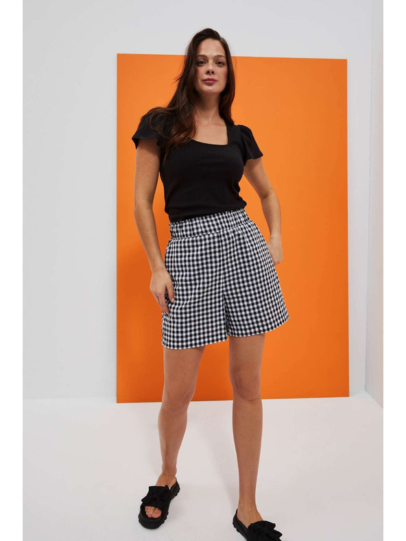 Moodo White-black checked women's shorts Moodo