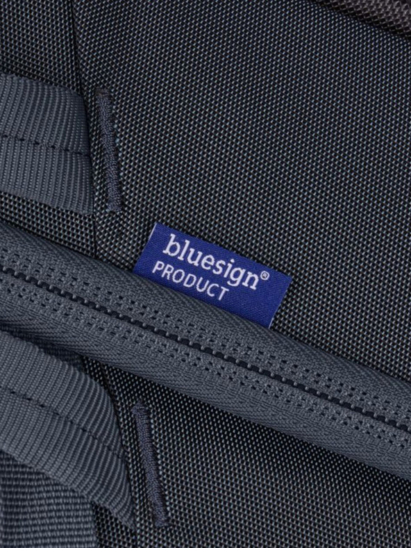 Thule Tmavosivá taška na kolieskach Thule Subterra 2 s objemom 90 l