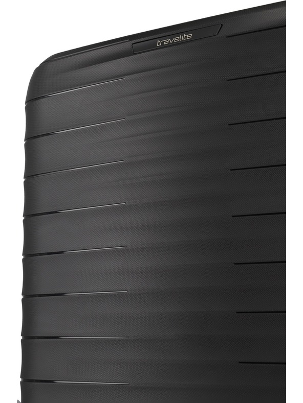 Travelite Cestovný kufor Travelite Mooby S Black