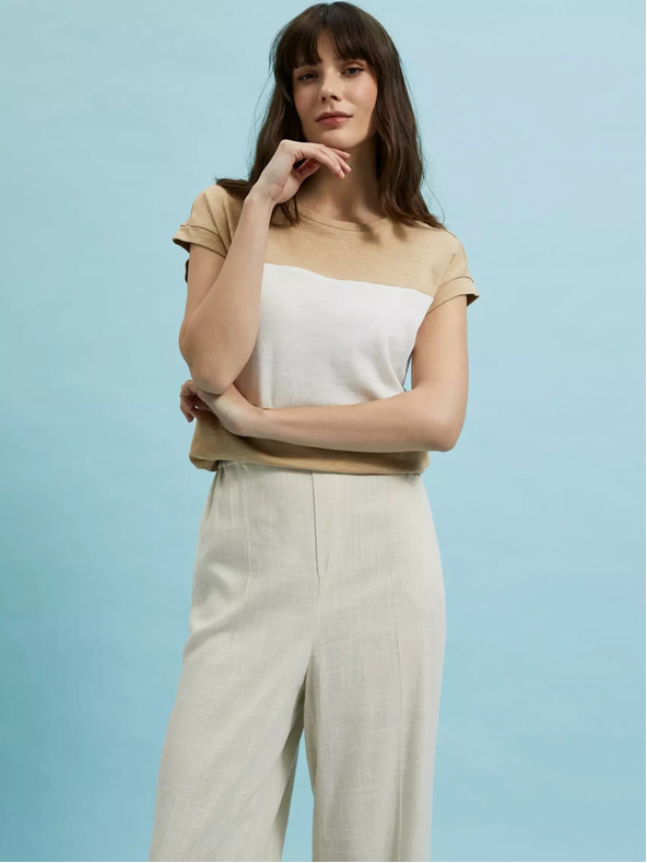 Moodo Bielo-béžové dámske pruhované tričko Moodo