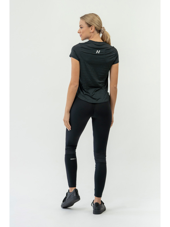 Nebbia FIT Activewear Tričko "Airy" s reflexným logom 438 Nebbia