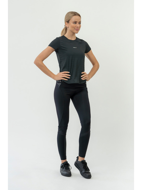Nebbia FIT Activewear Tričko "Airy" s reflexným logom 438 Nebbia