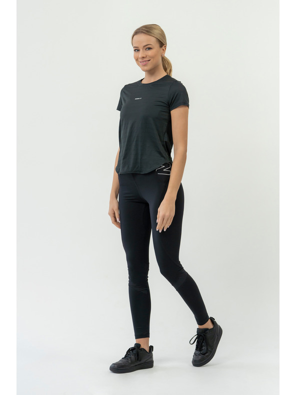 Nebbia FIT Activewear Tričko "Airy" s reflexným logom 438 Nebbia