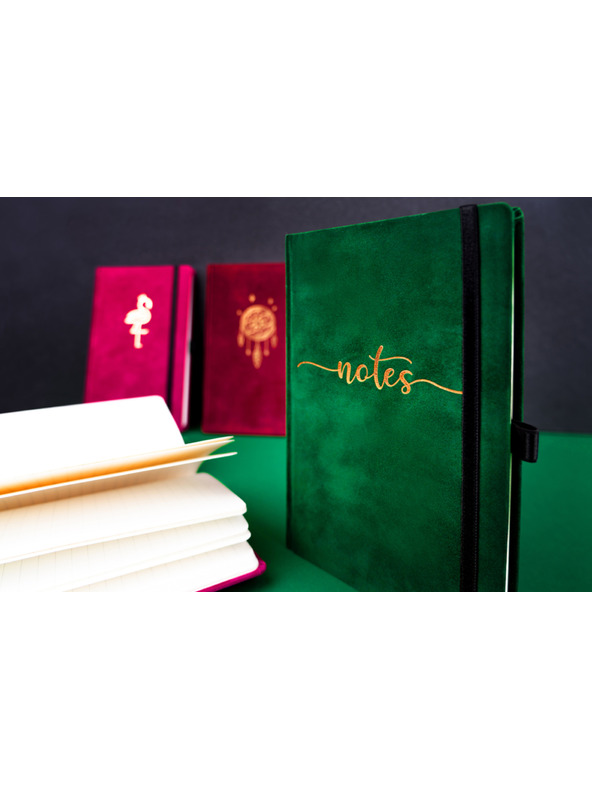 NOTIQUE NOTIQUE Notes Velvet Typo, linajkované, 13 × 21 cm BAAGL