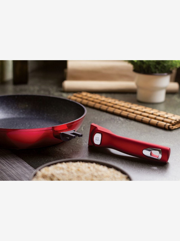 Berlingerhaus Panvica s odnímateľnou rukoväťou a pokrievkou BERLINGERHAUS Burgundy Metallic Line