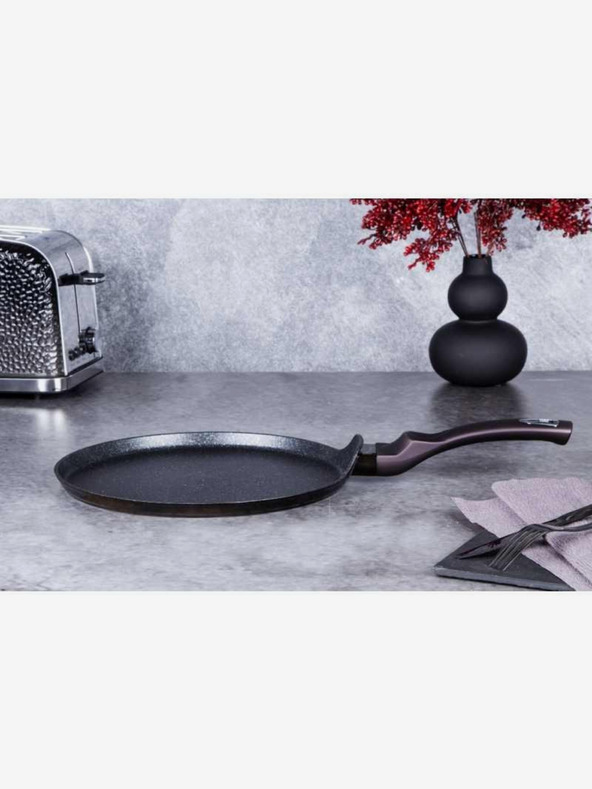 Berlingerhaus Panvica na palacinky s mramorovým povrchom 28 cm Shiny Black Collection BERLINGERHAUS